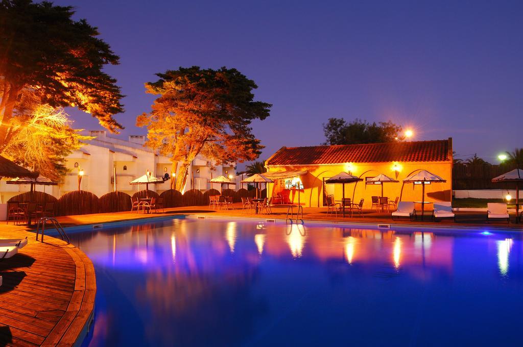Hotel Vale Da Telha Aljezur Exteriör bild