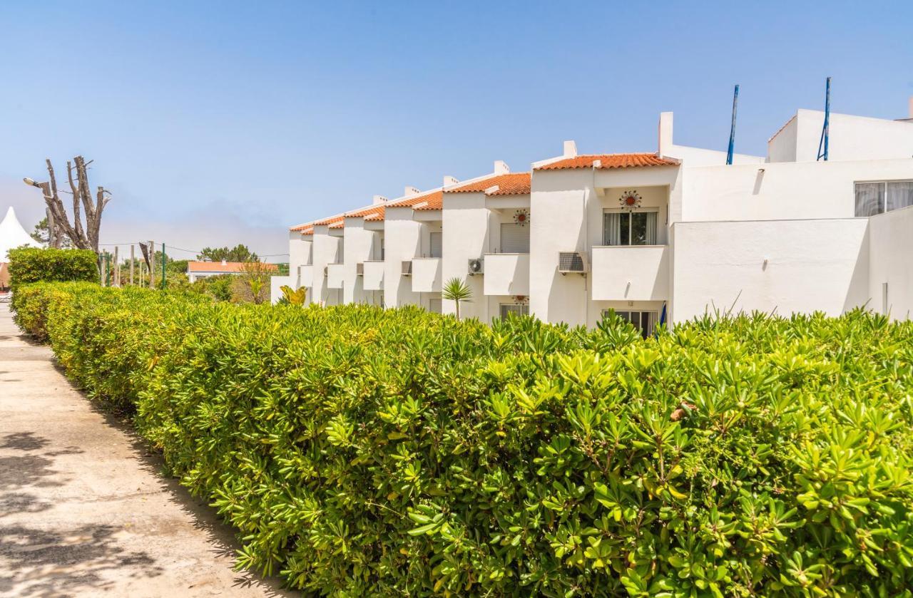 Hotel Vale Da Telha Aljezur Exteriör bild